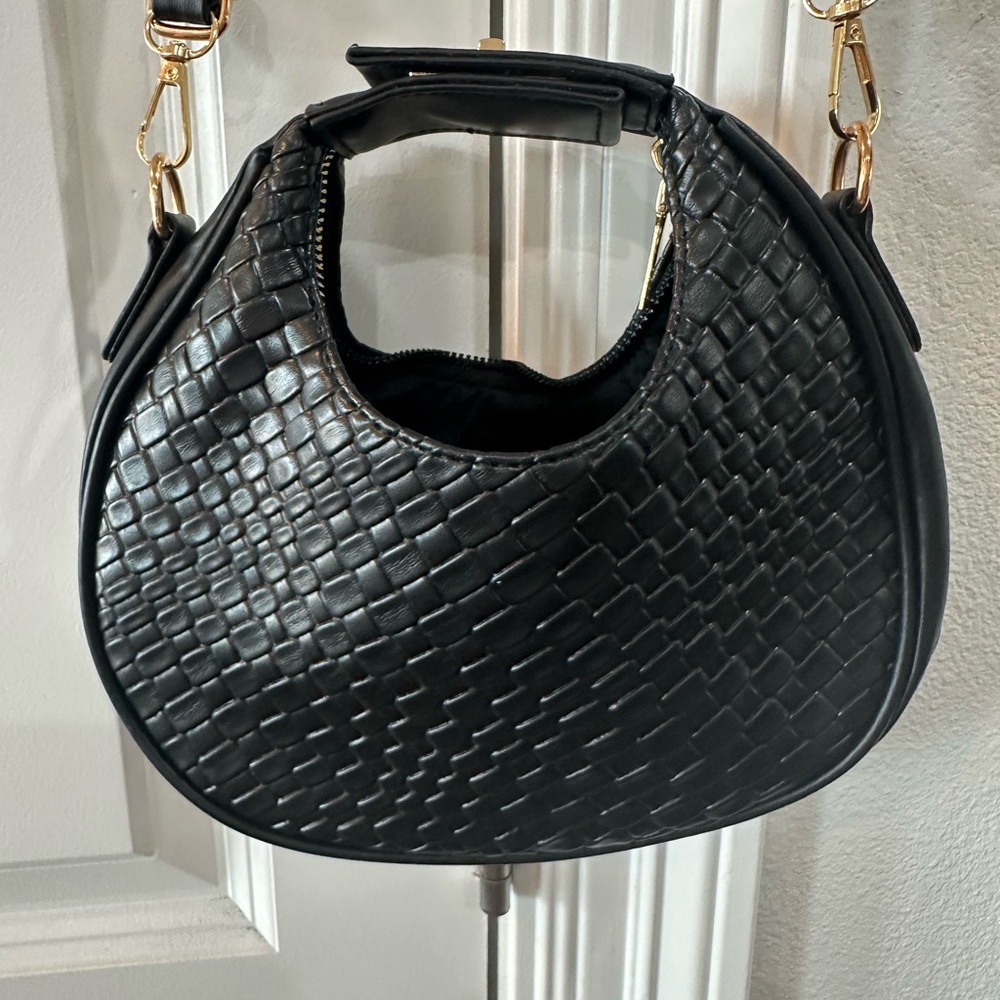 Fashion Elegant Black Woven Handbag